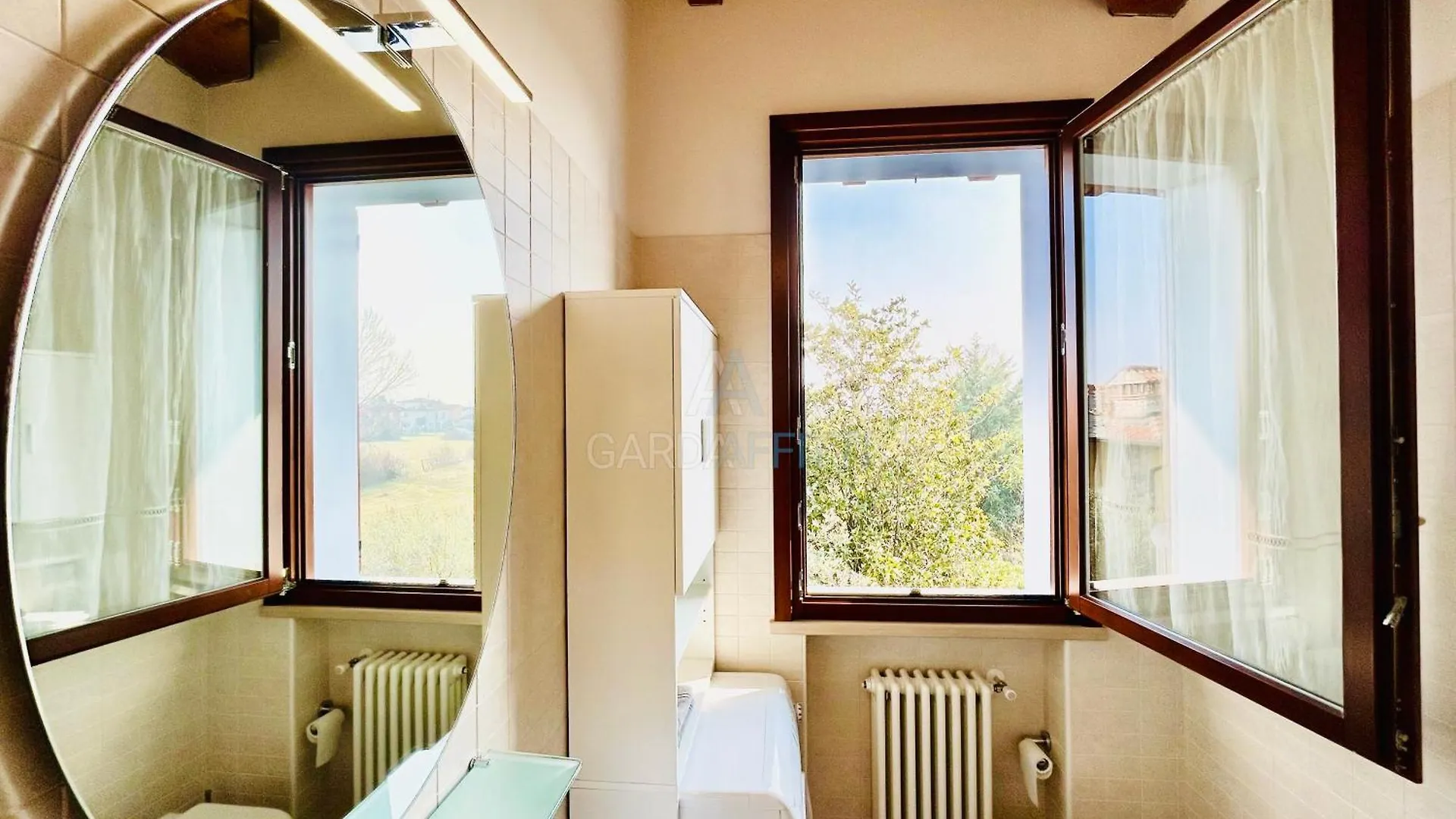 Apartamento Nido Di Rondine Apt - Bilocale Moderno Con Piscina Sirmione 0*,