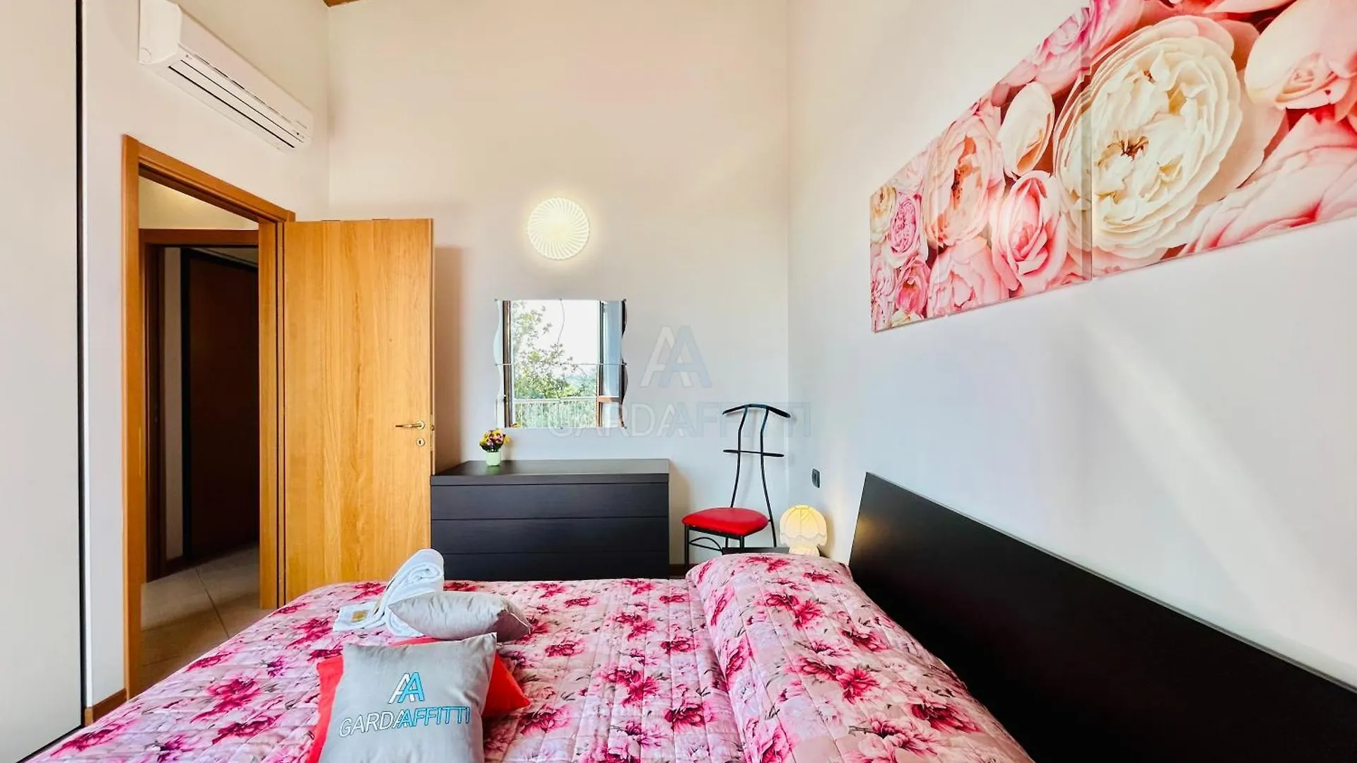 Appartement Nido Di Rondine Apt - Bilocale Moderno Con Piscina à Sirmione Italie