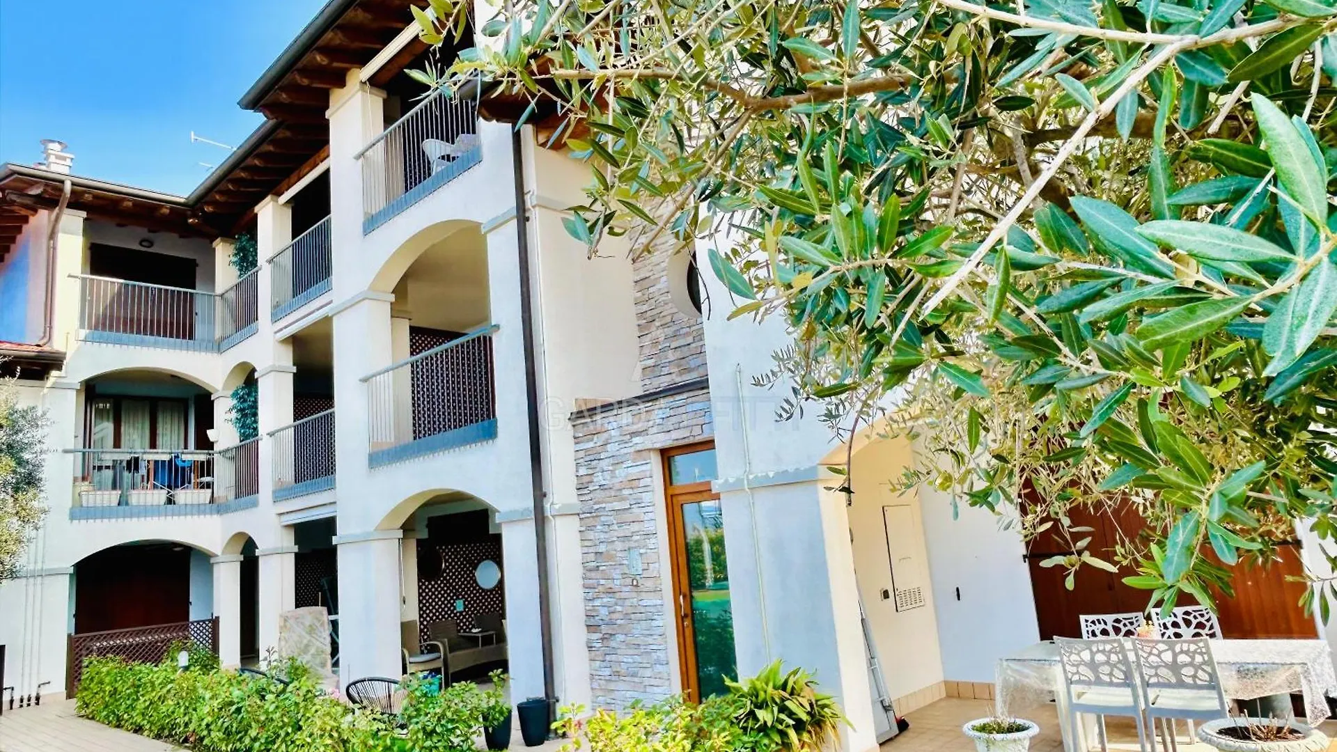 Appartement Nido Di Rondine Apt - Bilocale Moderno Con Piscina à Sirmione Italie