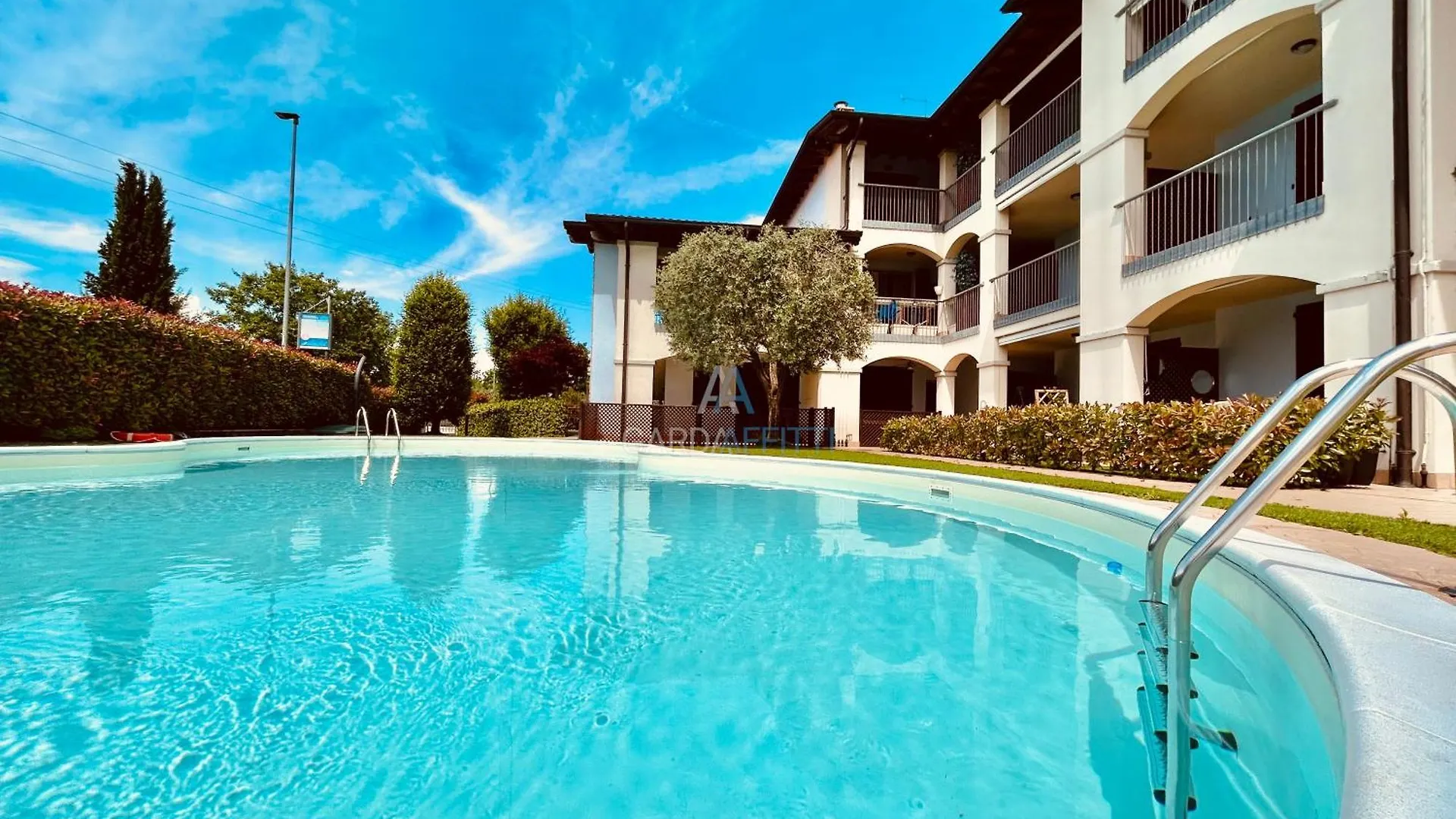 Appartement Nido Di Rondine Apt - Bilocale Moderno Con Piscina à Sirmione